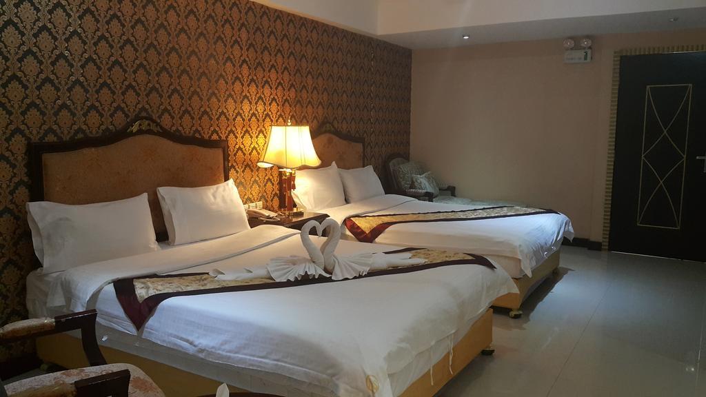 The Privi Suites Паттайя Экстерьер фото